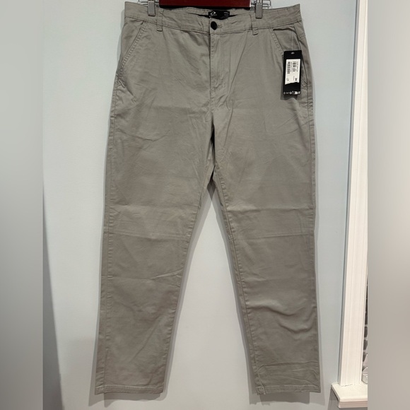 Oakley Other - Oakley All Day Chino Pants 34x31 NWT